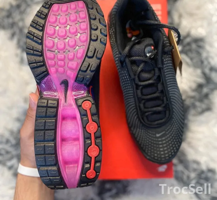 Nike Air Max DN Anthracite Crimson - Neuve Taille 39