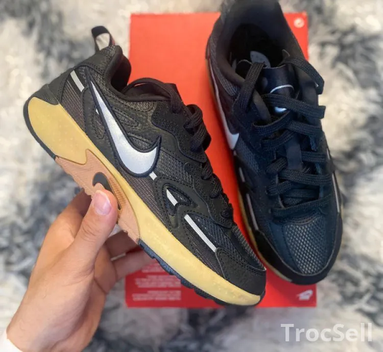 Nike Air Max (GS) Anthracite / Noir - Taille 37,5 EU