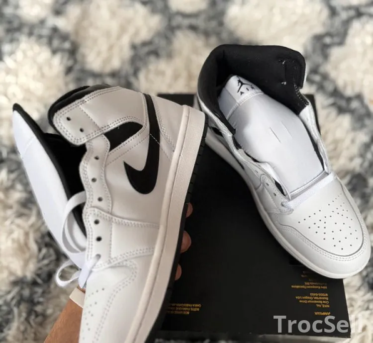 Air Jordan 1 Mid Taille 42