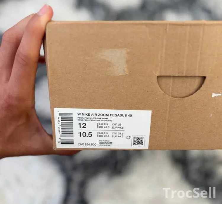Nike Air Zoom Pegasus 40 – Pearl Pink/White – Taille 44.5 EU – Neuve