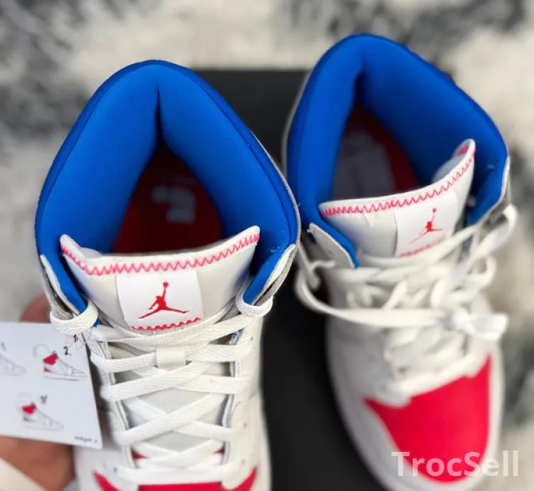 Jordan 1 Mid RM EasyOn White Siren Red Racer Blue - Taille 40 (7Y) - Neuve & Authentique