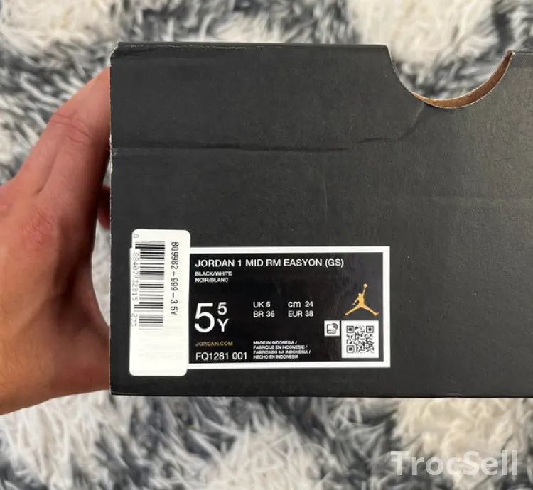 Jordan 1 Mid RM EasyOn Black White - Neuve / Authentique - Taille 38 (GS)