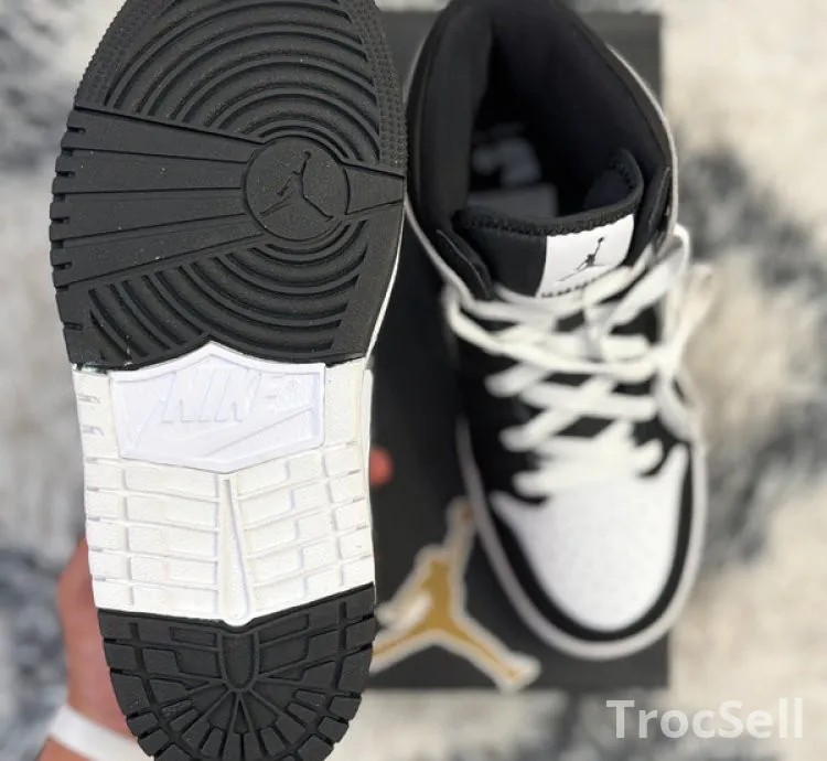 Jordan 1 Mid RM EasyOn Black White - Neuve / Authentique - Taille 38 (GS)