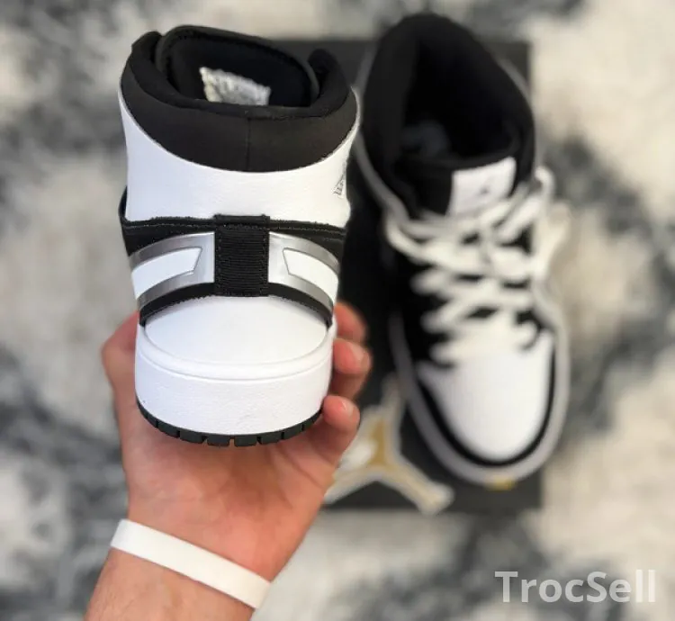 Jordan 1 Mid RM EasyOn Black White - Neuve / Authentique - Taille 38 (GS)