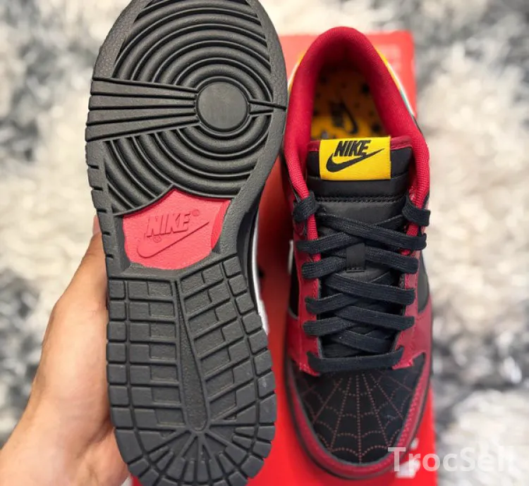 Nike Dunk Low Retro LTD Biker Tattoo – Black / White / Gym Red – EU 40