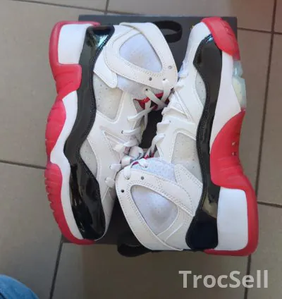 Air Jordan Jumpman Two Trey (GS) – White/Black-Gym Red – US 5.5Y / EU 38 – Brand New