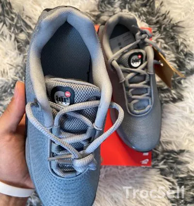 Nike Air Max DN GS Gris Fumé / Noir - Taille 32 3
