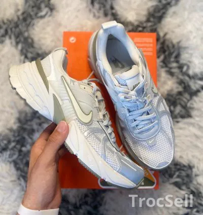 Nike V2K Run Photon Dust Silver Summit - Taille 41 (Refurbished)