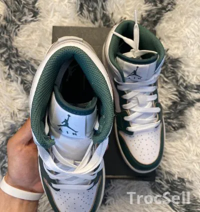 Air Jordan 1 Mid SE GS White / Oxidized Green - Taille 38 EU 3