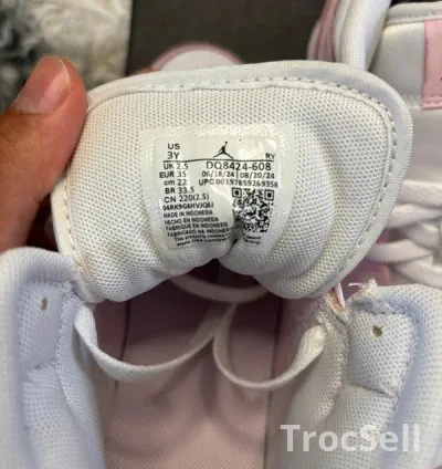 Jordan 1 Mid PS – Pink Foam / Fire Red (EU 35) 4