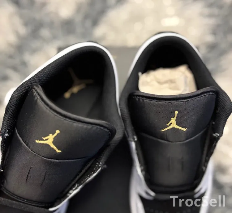 Air Jordan 1 Low White Metallic Gold Black – Taille 41 EU – Code : 553558-172