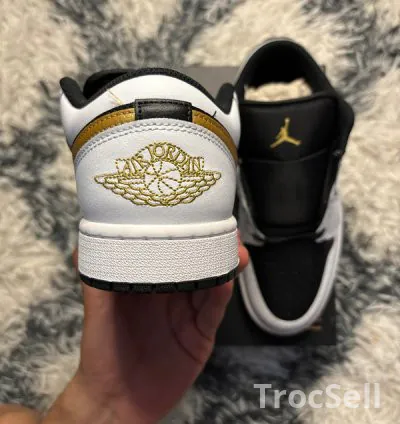 Air Jordan 1 Low White Metallic Gold Black – Taille 41 EU – Code : 553558-172 5
